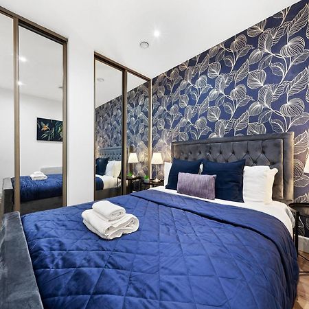 Modern One Bedroom Flat - Sleeps 5 -Near Heathrow - London Ub3 エクステリア 写真